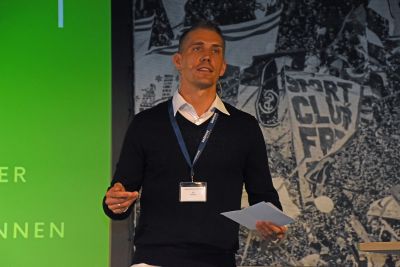 Nils Petersen sprach über Werte die ihm im Laufe seiner Fußball Karriere und als Mensch wichtig waren und immer noch sind