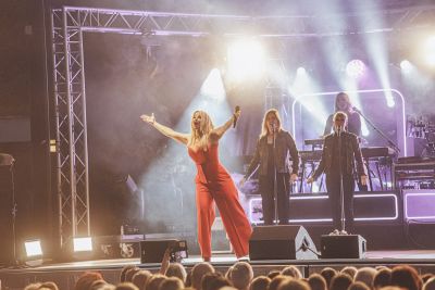 Beatrice Egli - ein Konzert voller Schwung und Lebensfreude beim Open Air im Park in Bad Krozingen