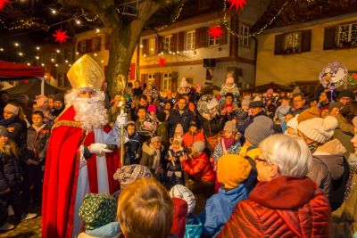 Märchenhaft, der Weihnachtsmarkt in Burkheim
