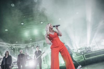 Beatrice Egli - ein Konzert voller Schwung und Lebensfreude beim Open Air im Park in Bad Krozingen