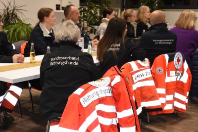 Gemeinsam für die Region - Großzügige Spendenübergabe in der Reeselounge
