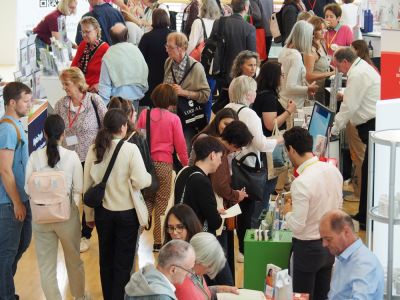 Großer Andrang herrschte beim 57. Heilpraktiker-Kongress: Mit 1.771 Teilnehmern verzeichnete die Veranstaltung 2025 einen neuen Besucherrekord