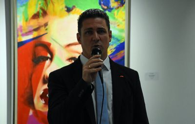 TED BAUER CEO Queens Kunstgalerien