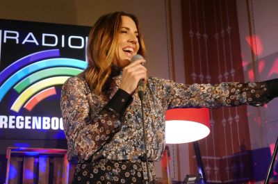 Das ehemalige Spice Girl Melanie C hat ein Privatkonzert exklusiv für nur 100 Hörer von Radio Regenbogen im Restaurant „Rex 3“ in Emmendingen gegeben.