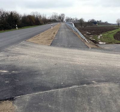 Der neue Rad- und Gehweg entlang der Kreisstraße 5339 zwischen Schuttern und Schutterzell ist fertiggestellt