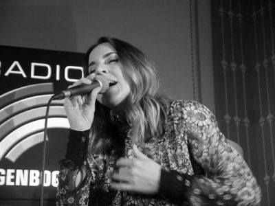 Das ehemalige Spice Girl Melanie C hat ein Privatkonzert exklusiv für nur 100 Hörer von Radio Regenbogen im Restaurant „Rex 3“ in Emmendingen gegeben.