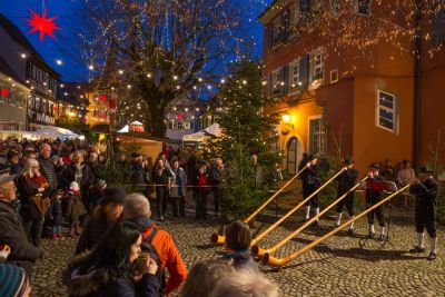Märchenhaft, der Weihnachtsmarkt in Burkheim