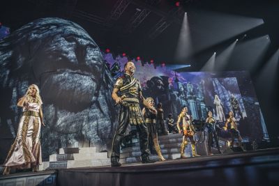 DJ Bobo feiert Weltpremiere der „Evolut30n“-Tour im Europa-Park