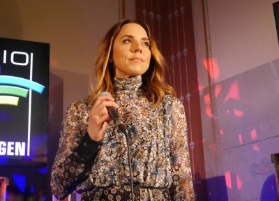 Das ehemalige Spice Girl Melanie C hat ein Privatkonzert exklusiv für nur 100 Hörer von Radio Regenbogen im Restaurant „Rex 3“ in Emmendingen gegeben.