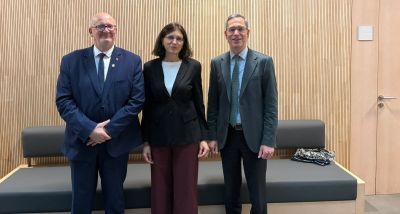 von links nach rechts: Roland Onimus (neuer Präsident und bisheriger Vizepräsident des Eurodistricts), Christine Buchheit (neue Vizepräsidentin des Eurodistricts) und Hanno Hurth (bisheriger Präsident des Eurodistricts) ©Eurodistrict Eurhena