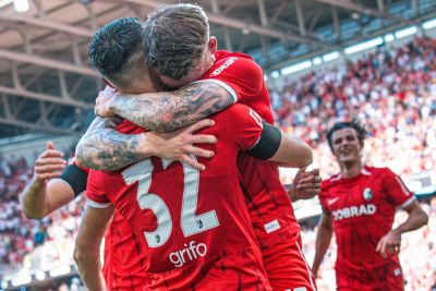Fotos: Zum Liga-Auftakt:  SC Freiburg gewinnt das Baden-Derby im Auftaktspiel gegen VFB Stuttgart