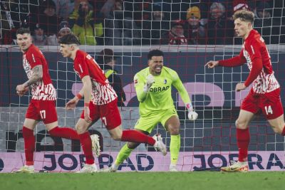 Freiburg gewinnt in Unterzahl das Baden-Württemberg-Duell gegen die TSG Hoffenheim