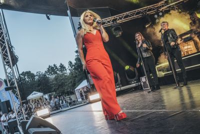 Beatrice Egli - ein Konzert voller Schwung und Lebensfreude beim Open Air im Park in Bad Krozingen
